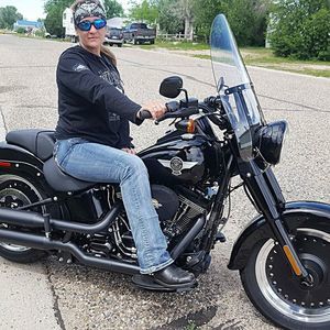 Meet your Posher, Pauline